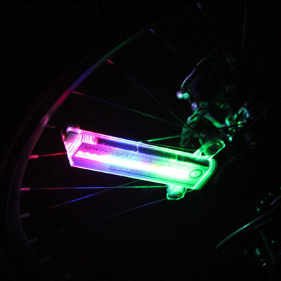 32 Lampade a lampada a lampadina a LED a 24 pollici a ruota a batteria per biciclette all'aperto
